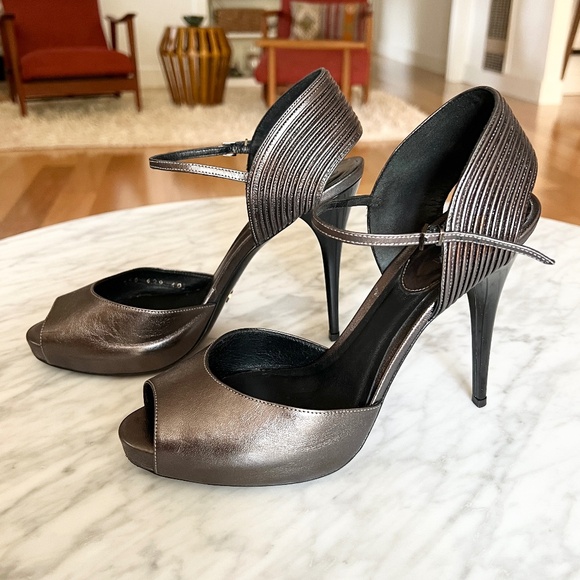 Giorgio Armani Metallic Peep Toe Heels Size EU 40 / US 9.5 - Picture 1 of 8